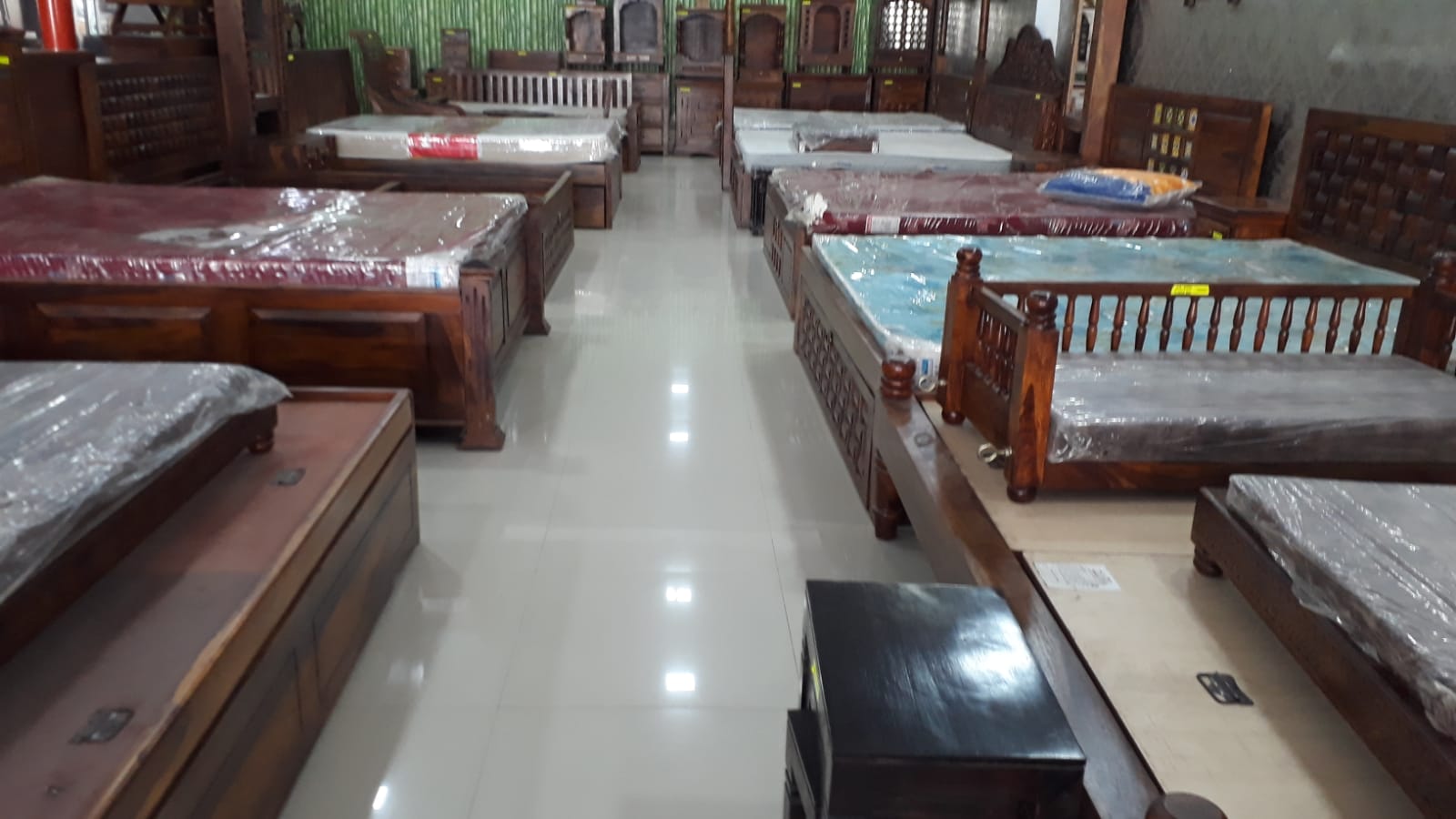 product-range-furnitureinteriorsandmore-bizknow.in-5