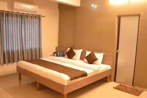 regularroom-hotelregencyaurangabad-Grobizz.in-2