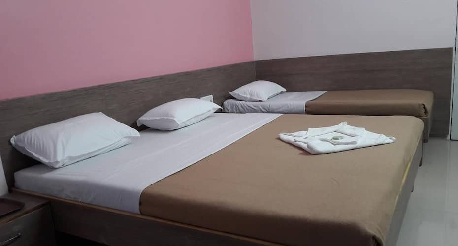 regularroom-hotelregencyaurangabad-Grobizz.in-5