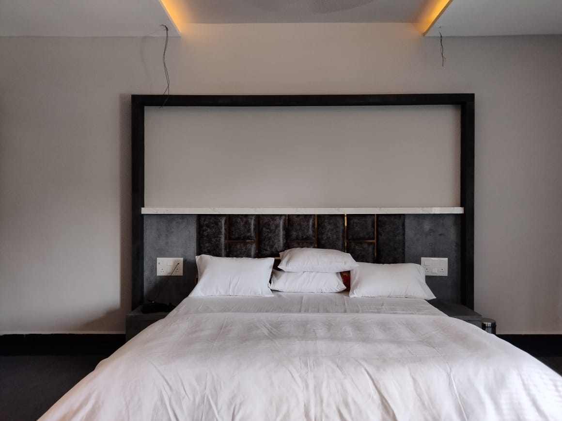 luxuriousstay-hotelpoonamplaza-grobizz.in-7